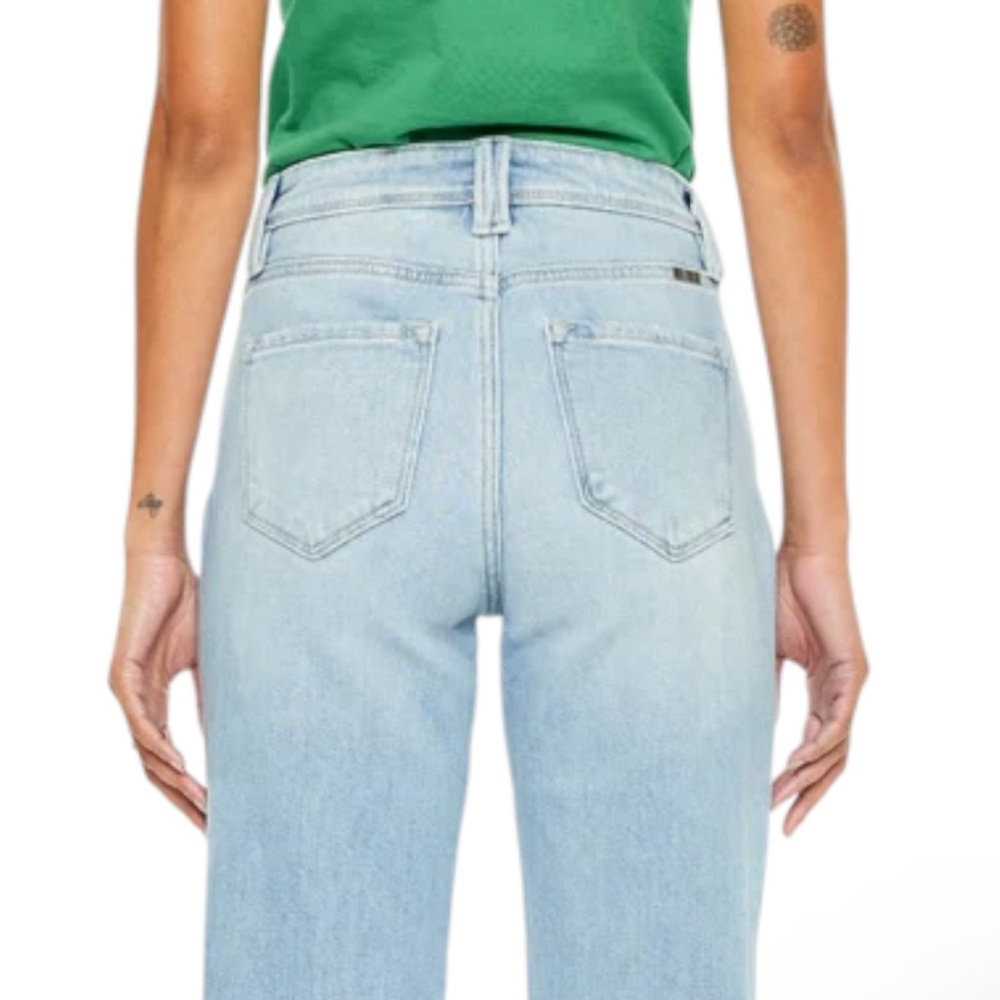 Kancan High Rise Flare Hem Light Washed Jeans Women’s Multi Sizes NWT - Picture 3 of 16